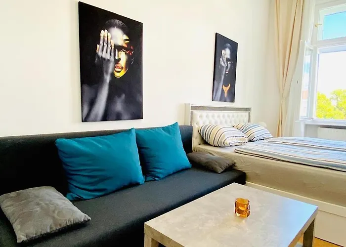 Comfortable 5br 7 Min To Westbahnhof Daire *