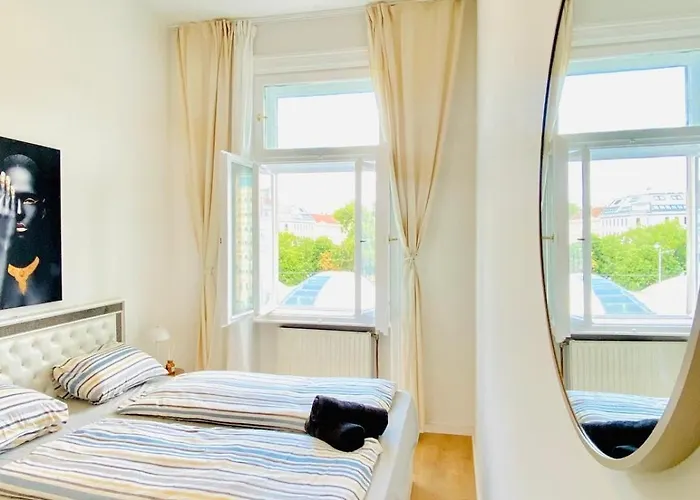 Comfortable 5br 7 Min To Westbahnhof Daire
