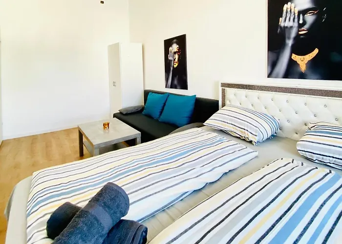Comfortable 5br 7 Min To Westbahnhof * Viyana