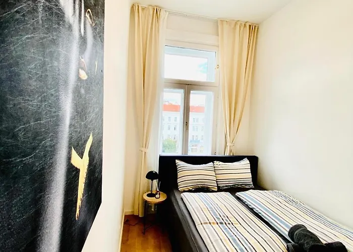 Comfortable 5br 7 Min To Westbahnhof *