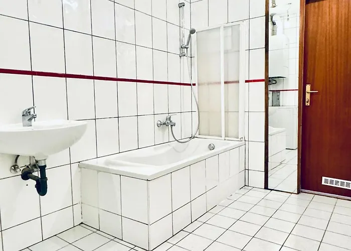 Comfortable 5br 7 Min To Westbahnhof *